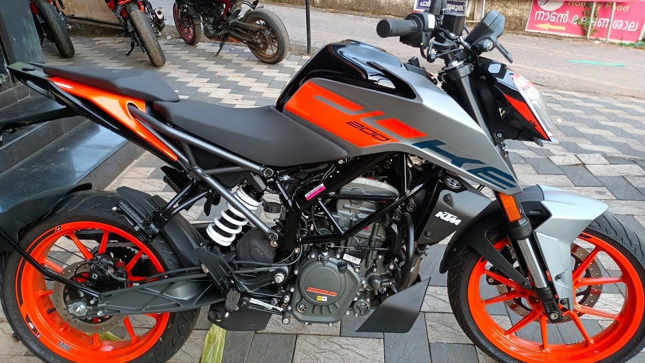 KTM 200 Duke 2025